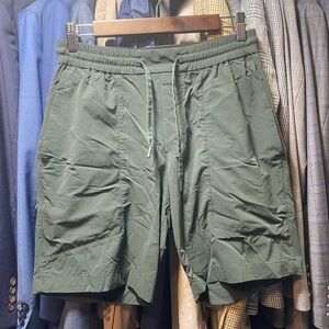 Lululemon License to Train Linerless Short 7"